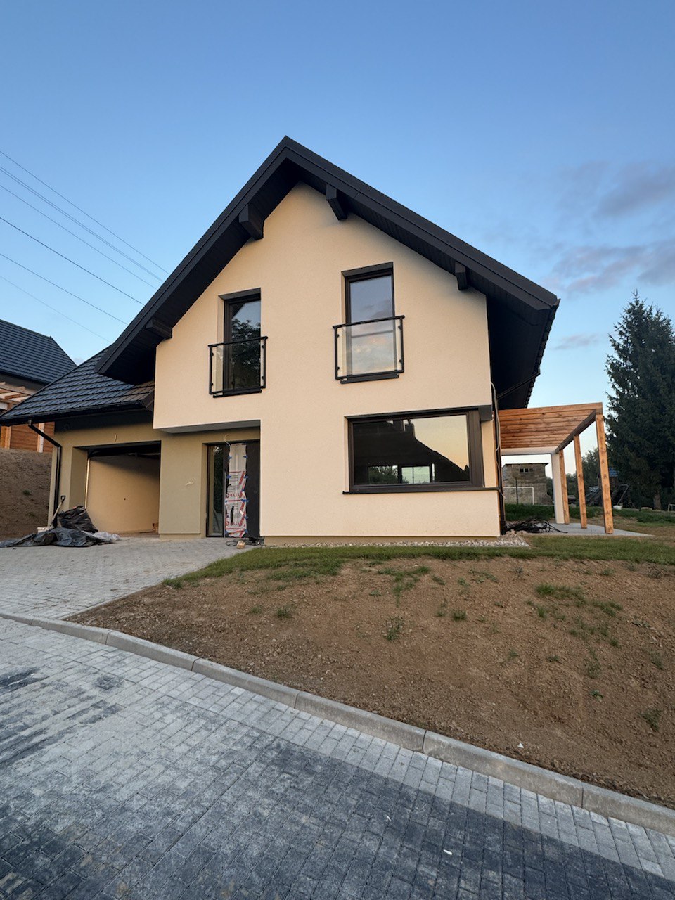 Jarowa House - Realizacja 2